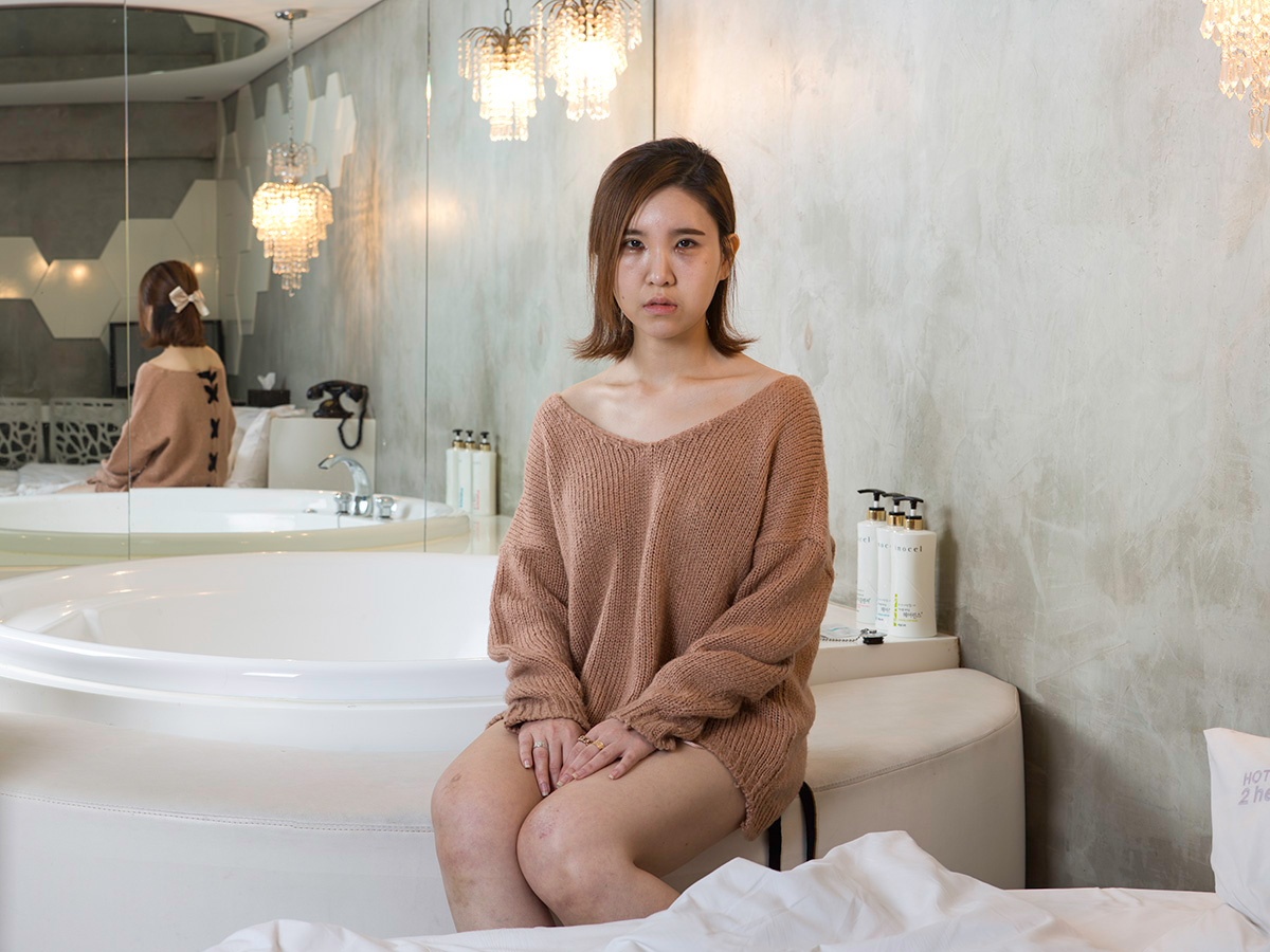 Beauty Recovery Room — 25 years old, Seoul, South Korea, 2014